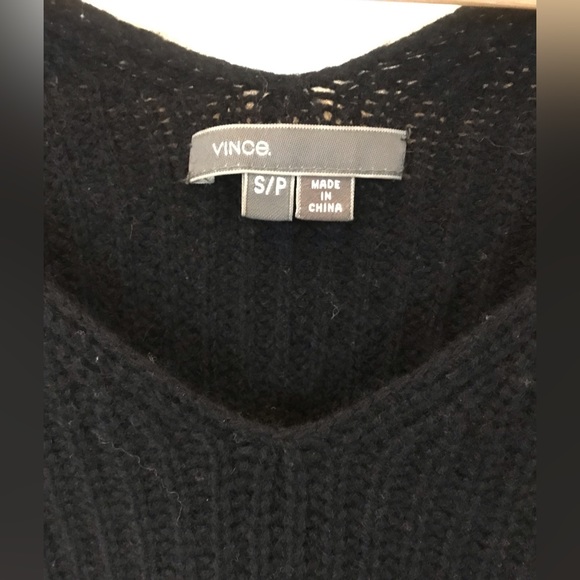 Vince sweater in very dark navy. - Picture 6 of 6